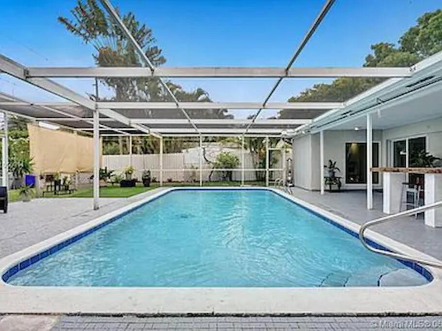 Villa Pool Vacation à Hollywood Extérieur photo